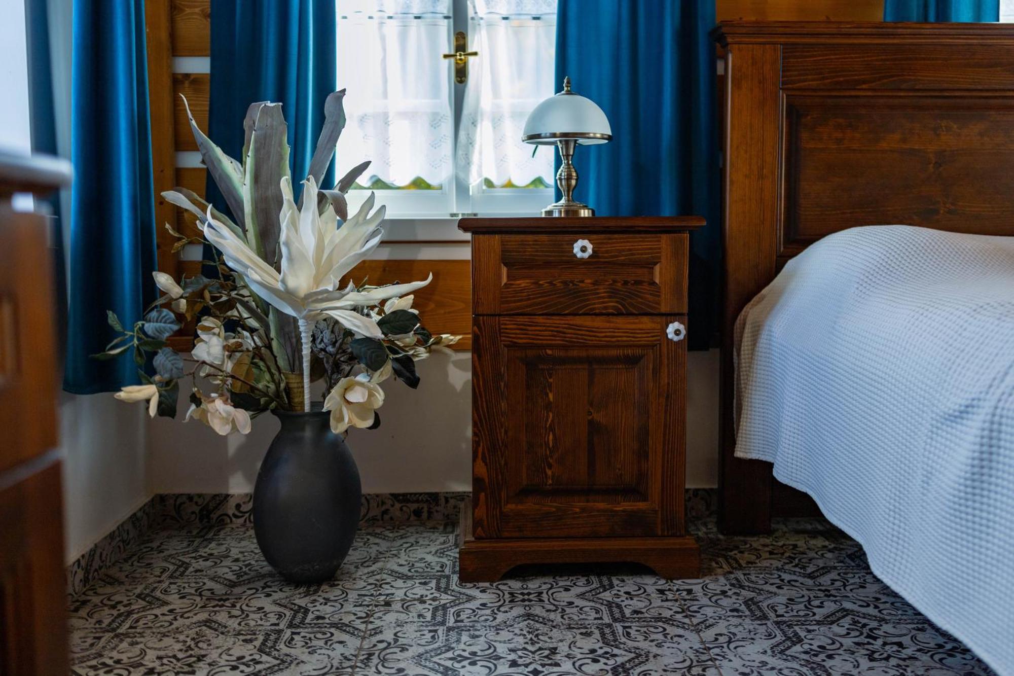 Luxusni Apartman S Krbem - Kunraticke Svycarsko Kunratice  Bagian luar foto